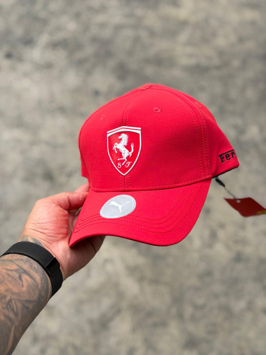 Gorra Ferrari
